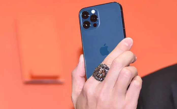 大观苹果手机维修分享iPhone12系列重启方法教程 
