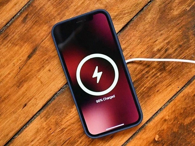 大观苹果手机维修分享iPhone 12可以随便充电吗 
